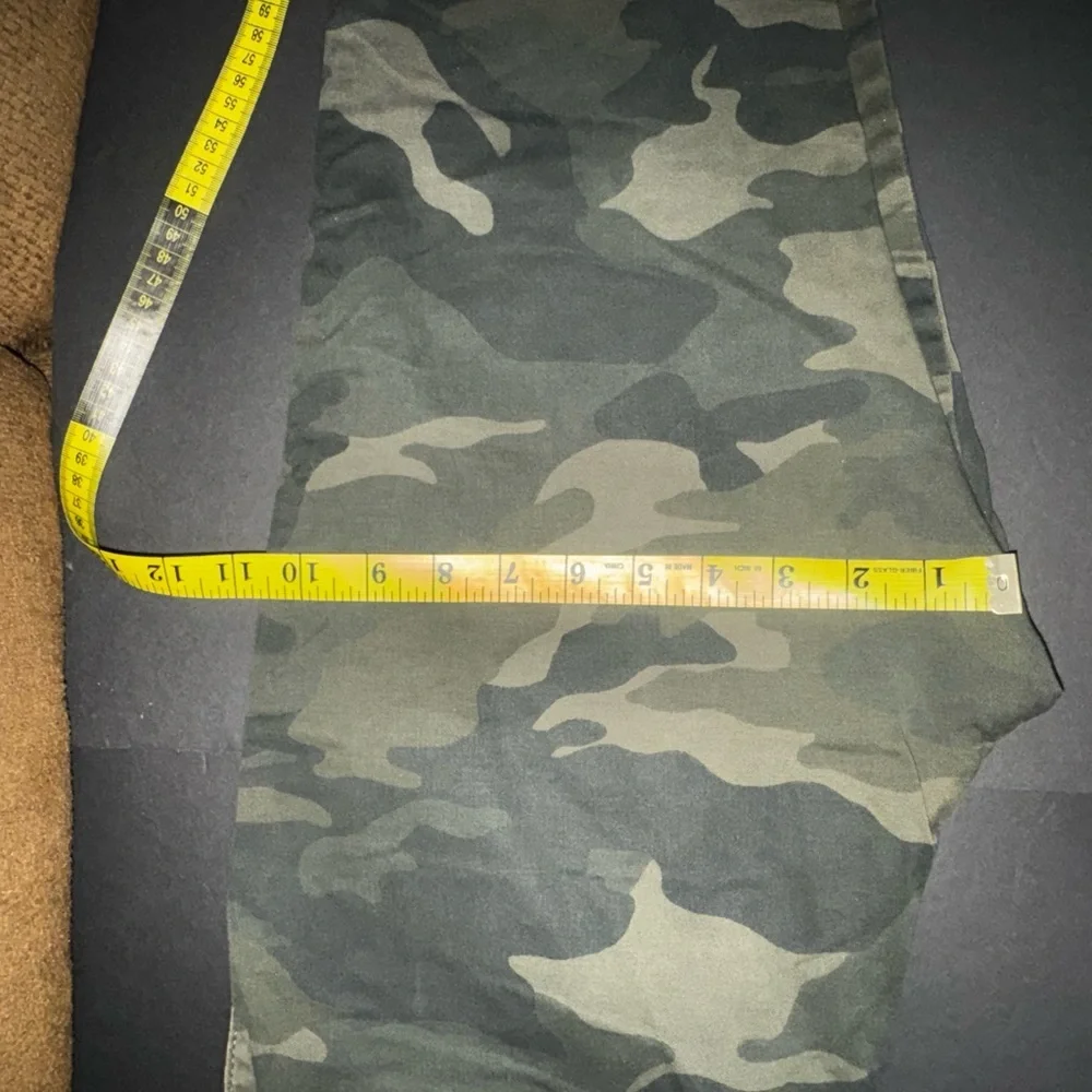 Hollister Pants I Men’s I Joggers I Camo I Super Skinny I Size M